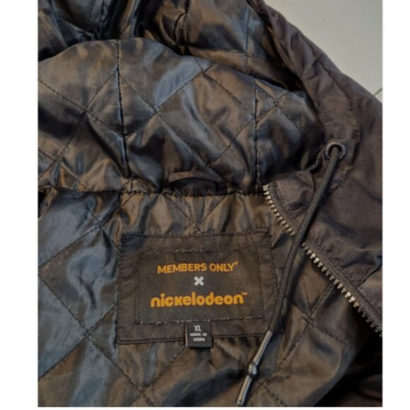 Members Only x Nickelodeon SpongeBob Hooded Jacket Quilted Lining - Picture 6 of 13